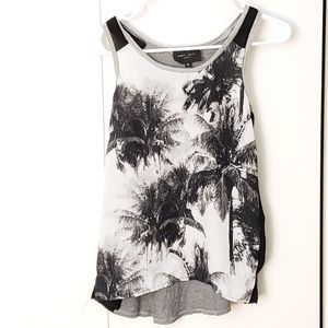 Romeo & Juliet Couture Palm Tree Print Tank Top